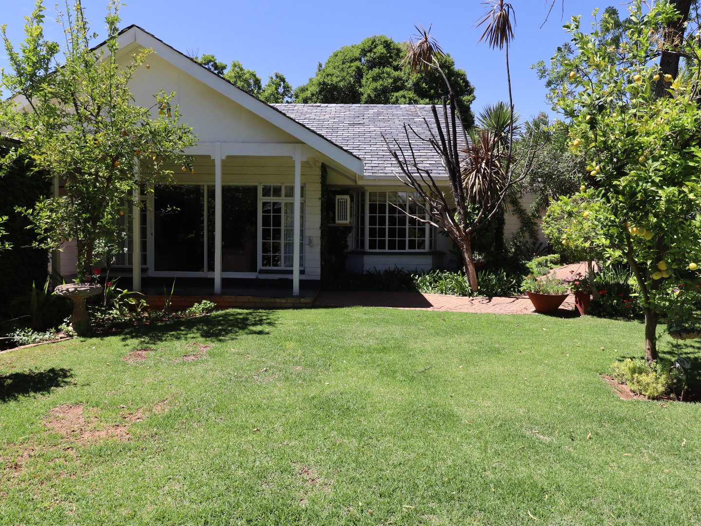 5 Bedroom Property for Sale in Waverley Free State